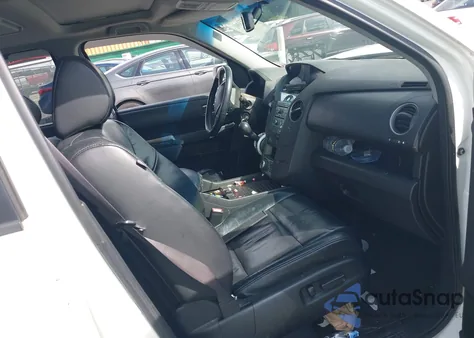 2011 Honda Pilot Touring из США, поврежденный, VIN 5FNYF4H93BB043263